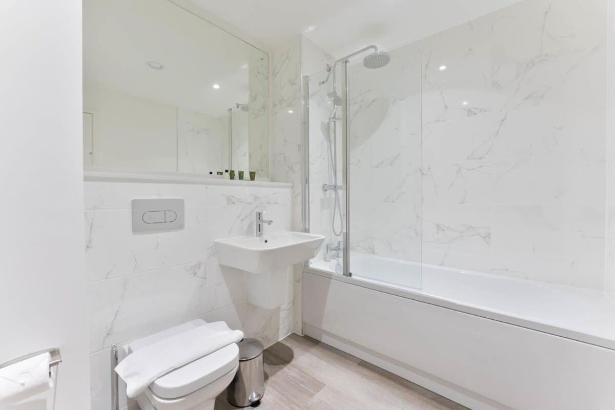 Stunning 2 Bed Apartment In Central Бирмингем Экстерьер фото