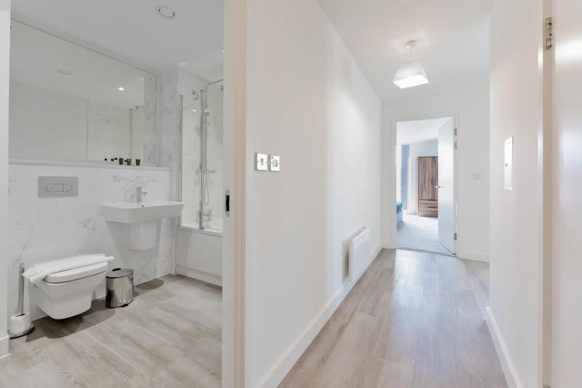 Stunning 2 Bed Apartment In Central Бирмингем Экстерьер фото