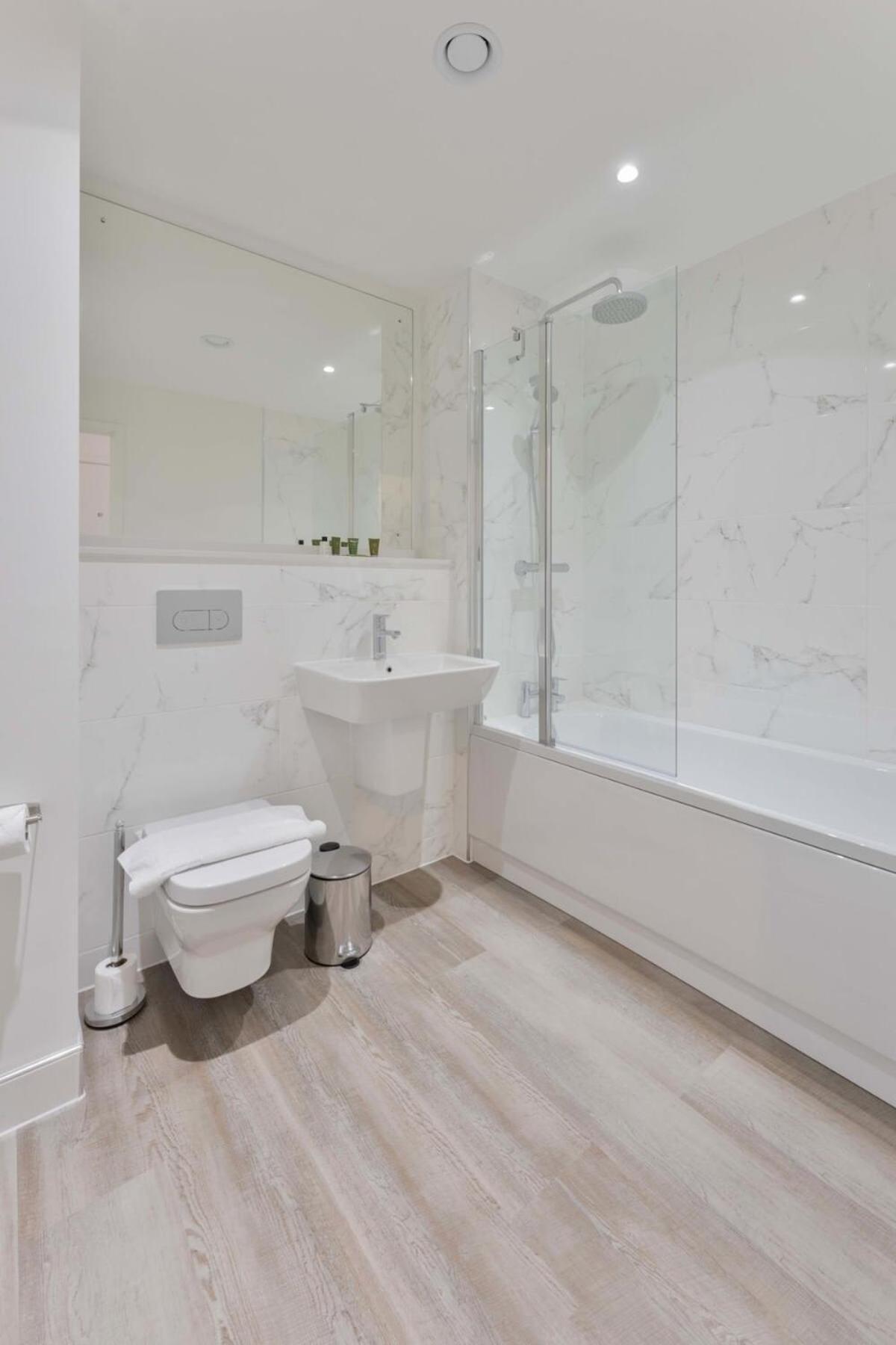 Stunning 2 Bed Apartment In Central Бирмингем Экстерьер фото